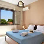 G.living 365 * Agia Efimia