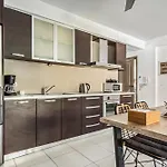 G.living 365 * Agia Efimia