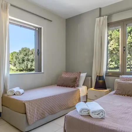 G.living 365 Agia Efimia